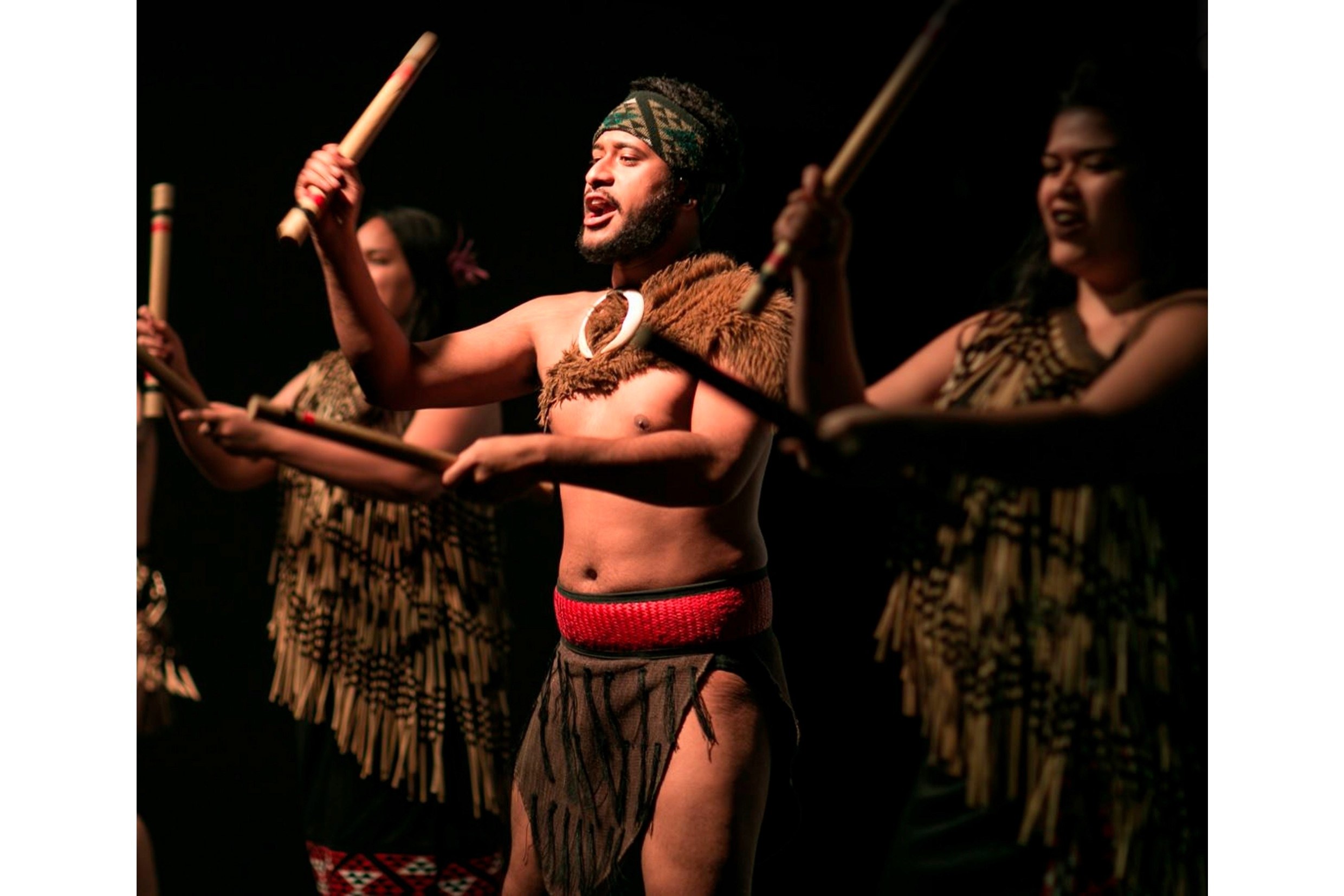 NZ - Maori performance.jpg