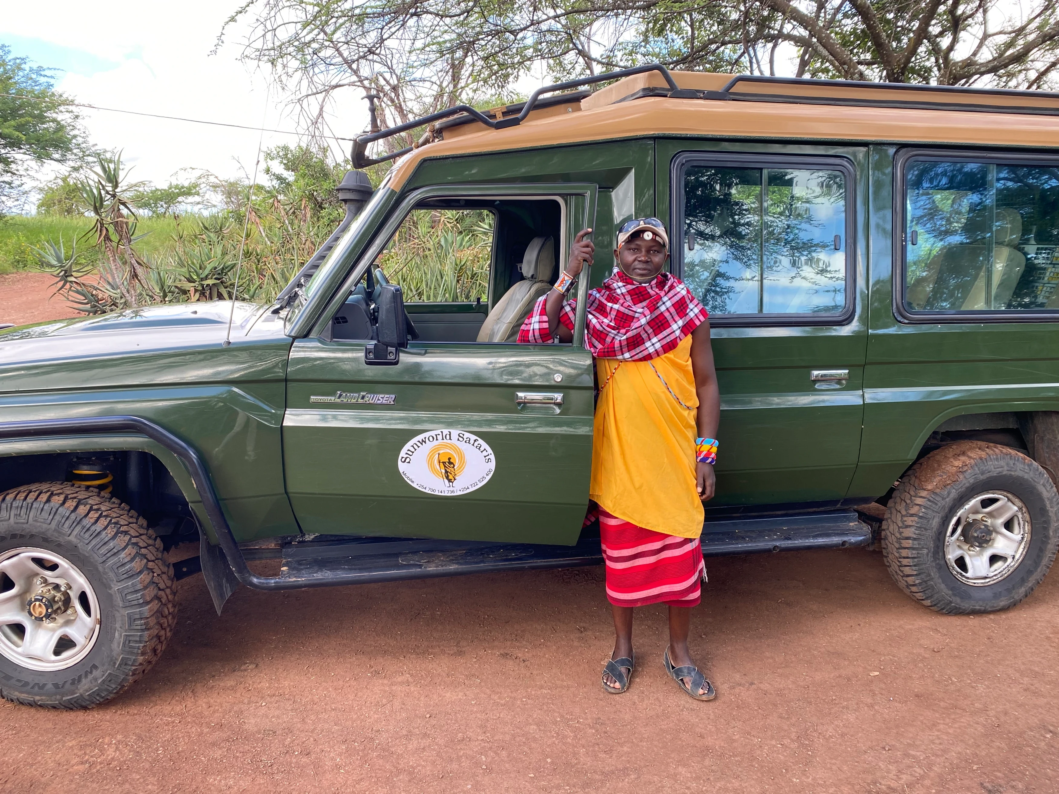 KE-Samburi-Chauffeur van Seraphine in noord Kenia.webp