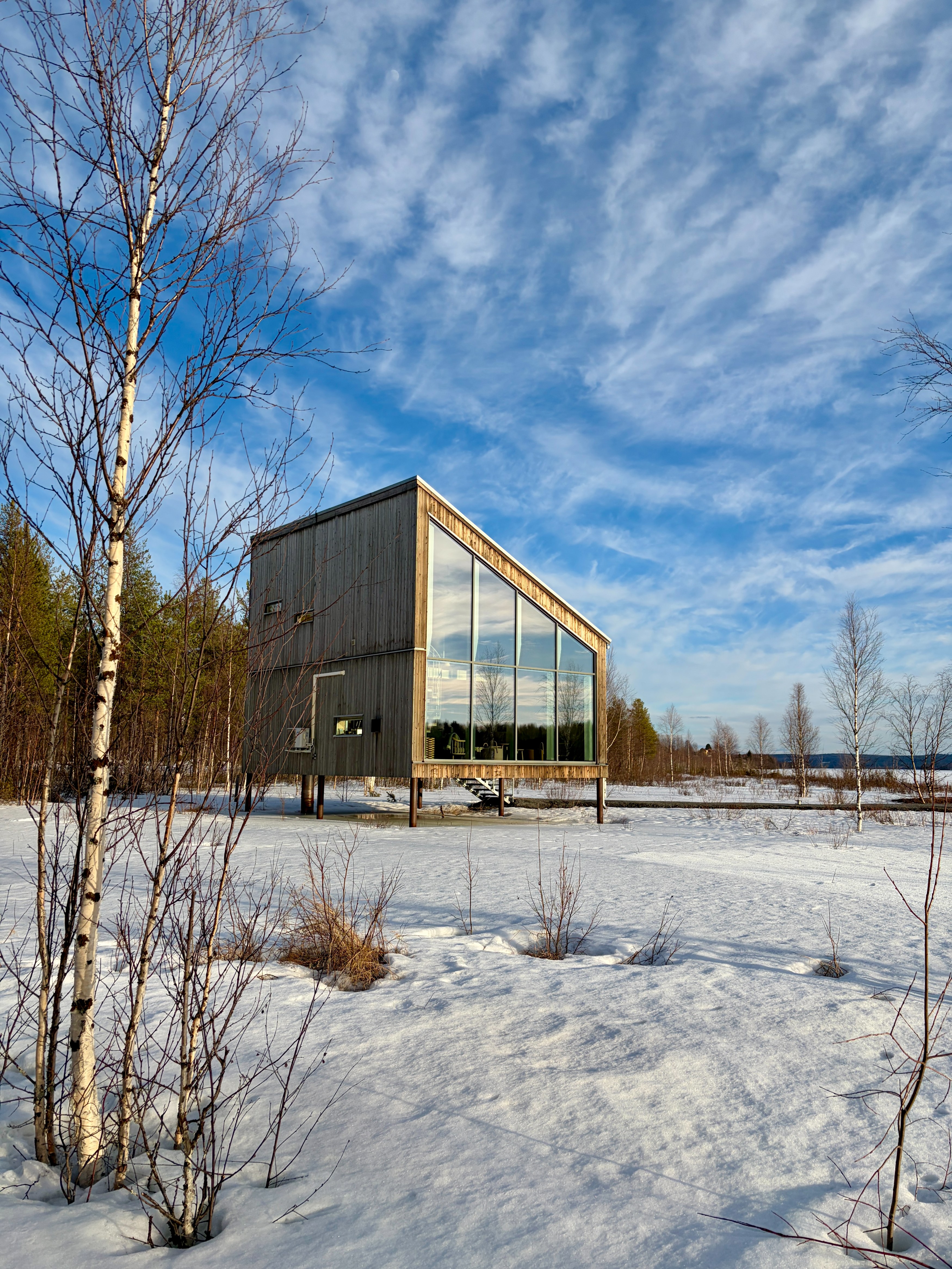 SE - studiereis Ingrid en Katrijn 2026 -Arctic-Bath-landcabin-1.JPG