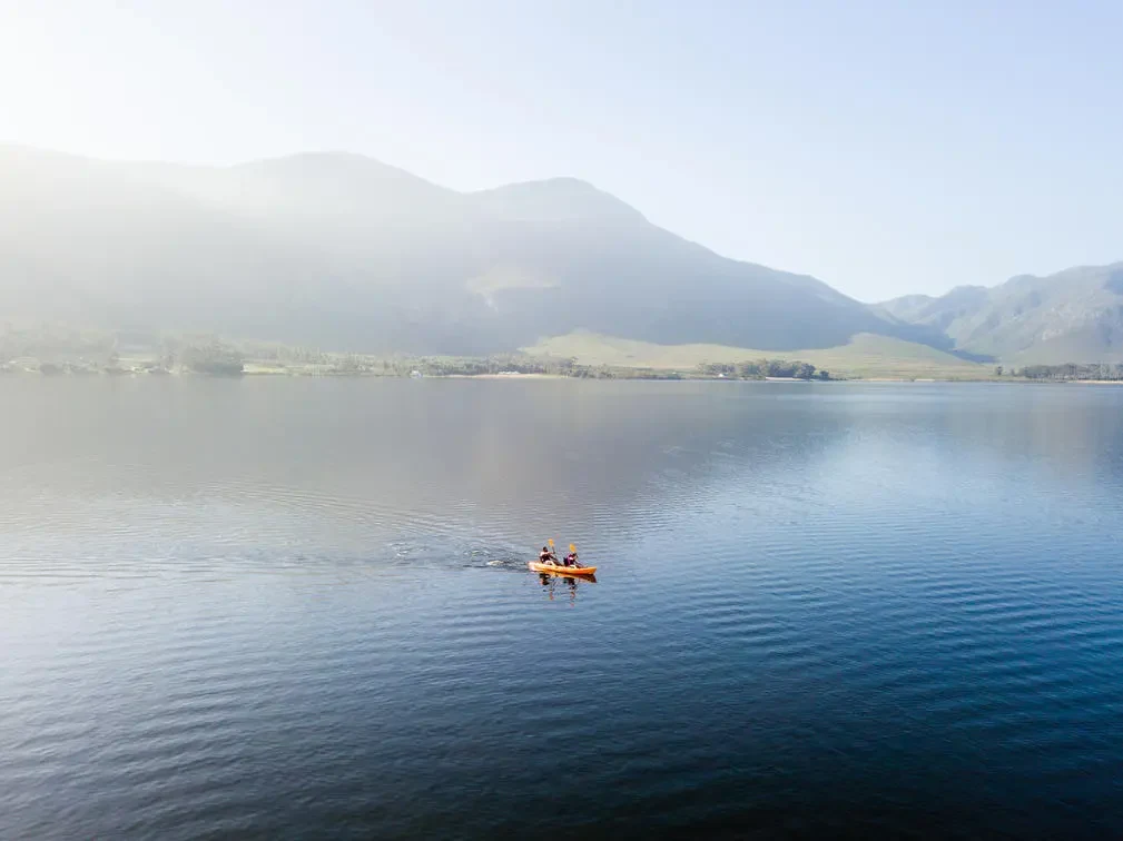 ZA-Perivoli Lagoon House-kayak.webp
