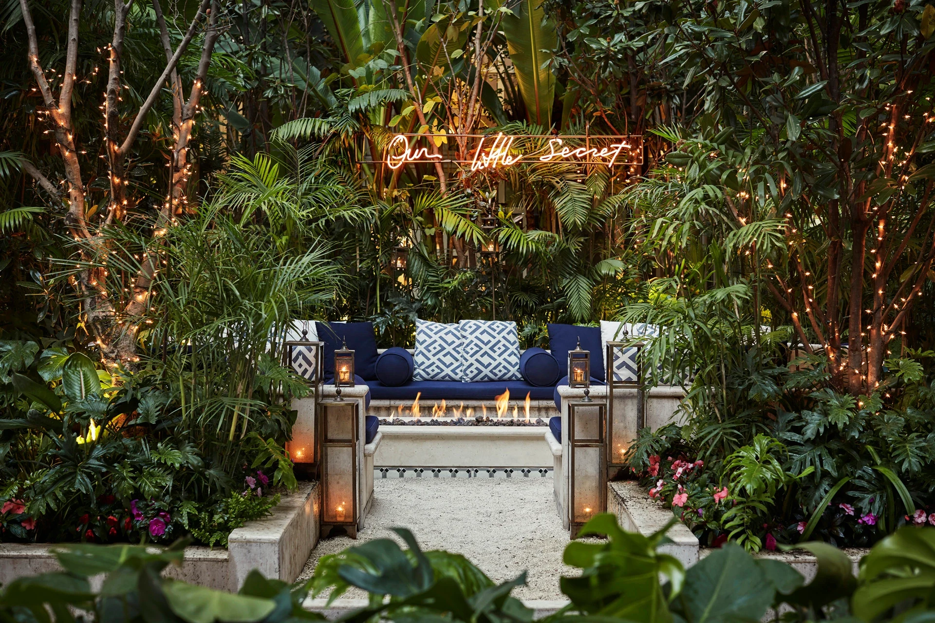 MX - Four Seasons Mexico - Terrace.webp