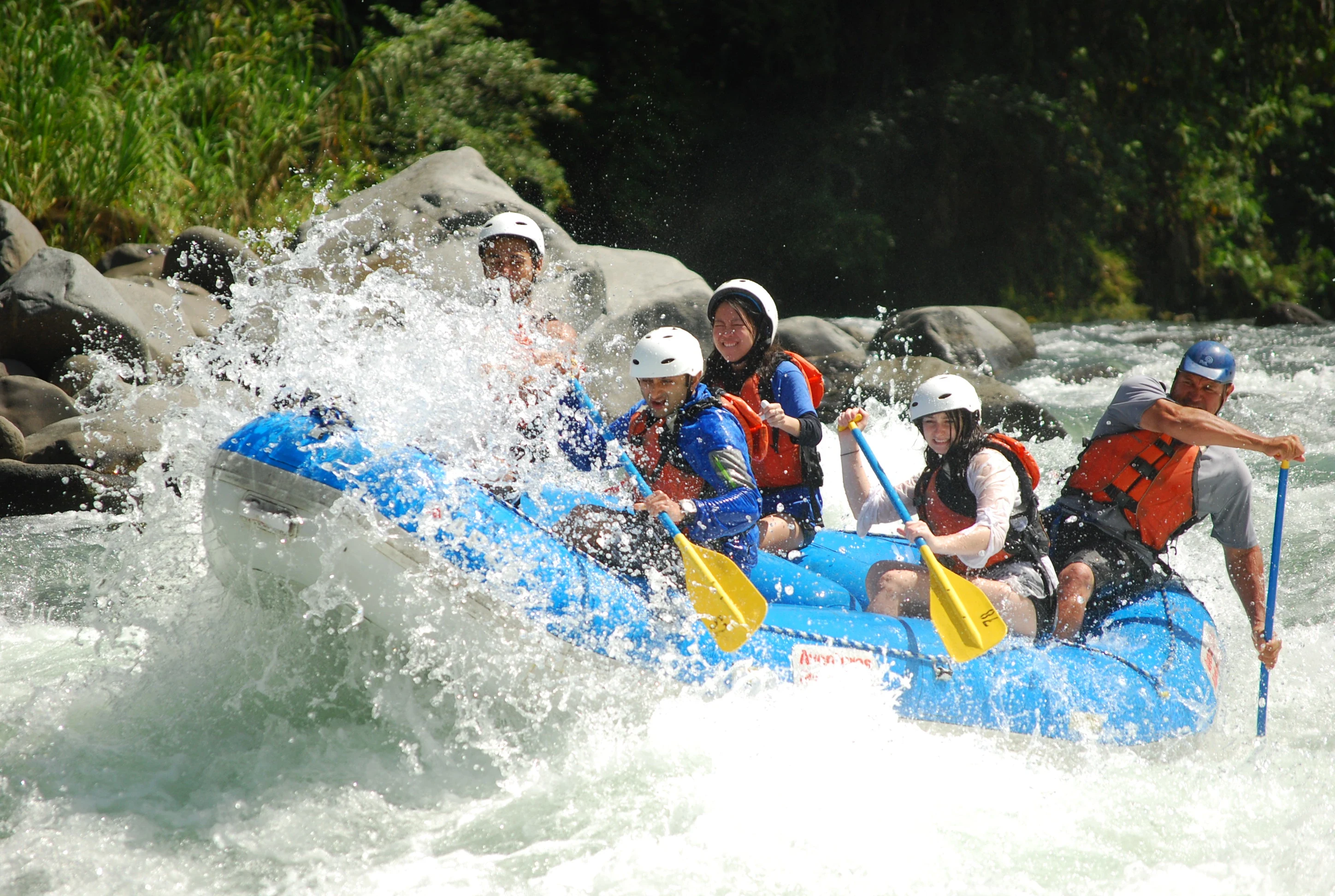 CR-Pacuare Lodge-Rafting (2).webp