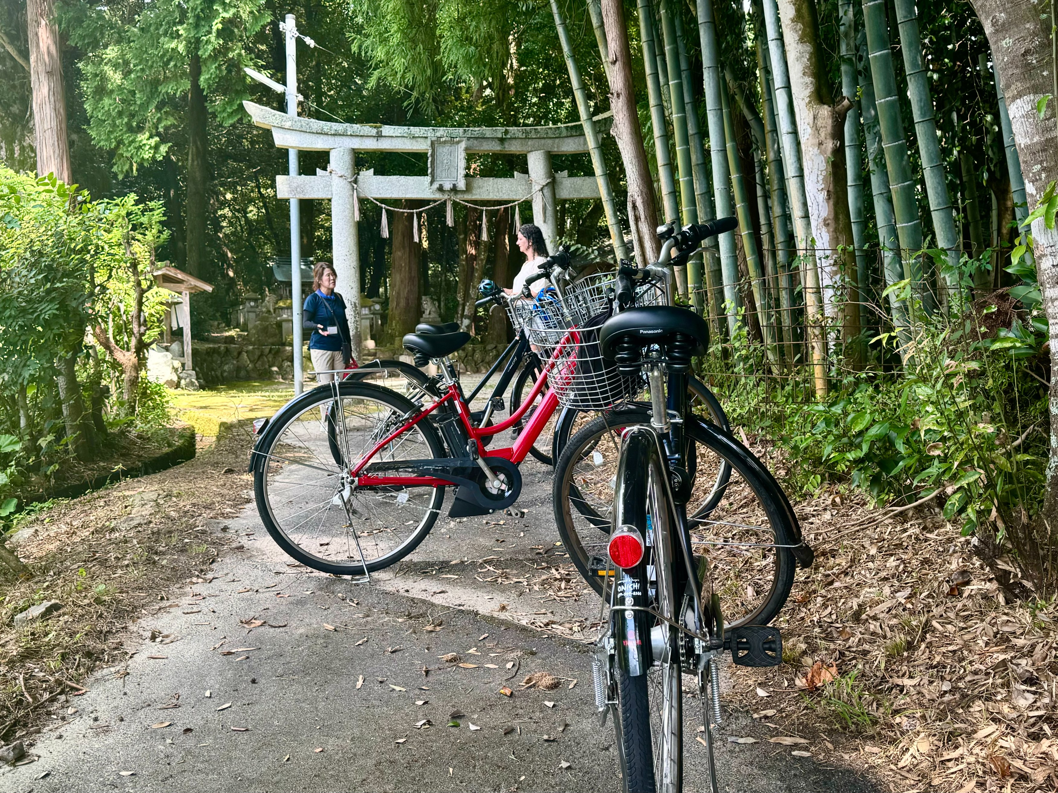 JP- Studiereis Ronda en Barabra - Cycling Lake Biwa, Mochi making and lunch local family - Bikes.jpg