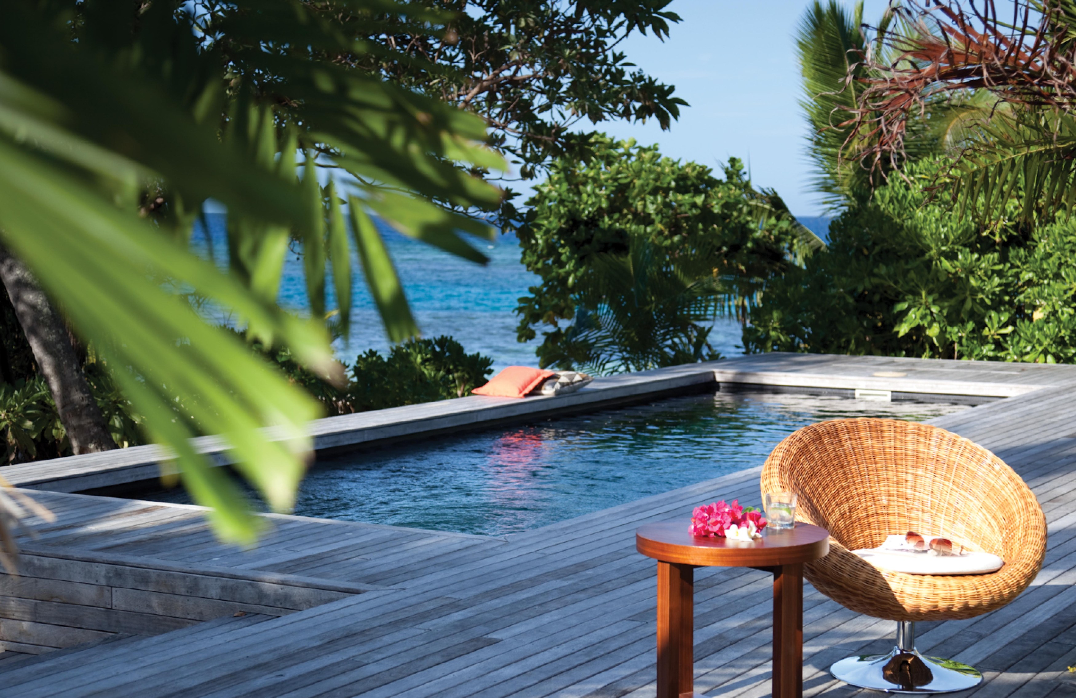 FJ - Vomo Island Resort - Residence Pool.jpg