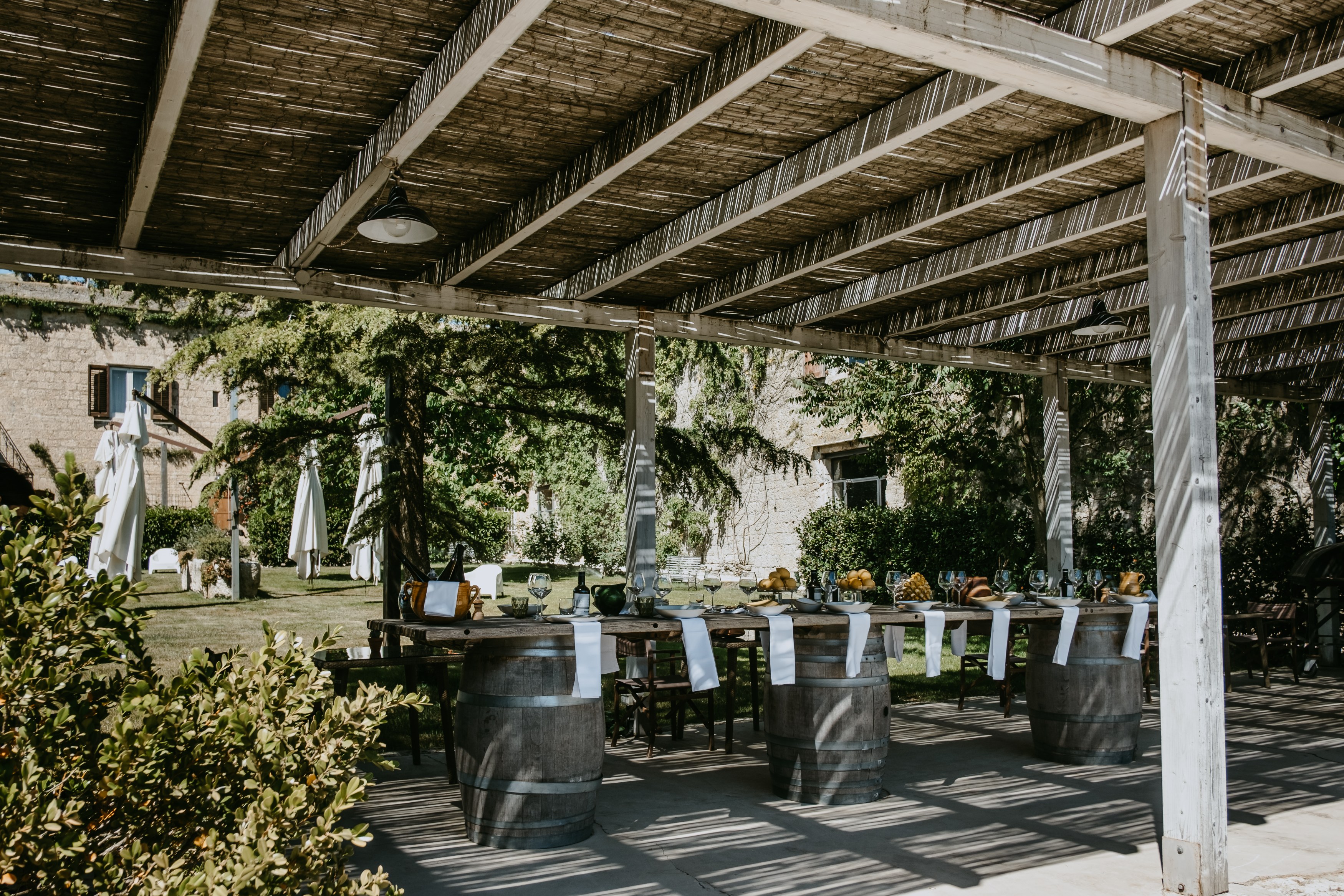 IT-Accommodatie-Susafa-maggio restaurant table.jpg