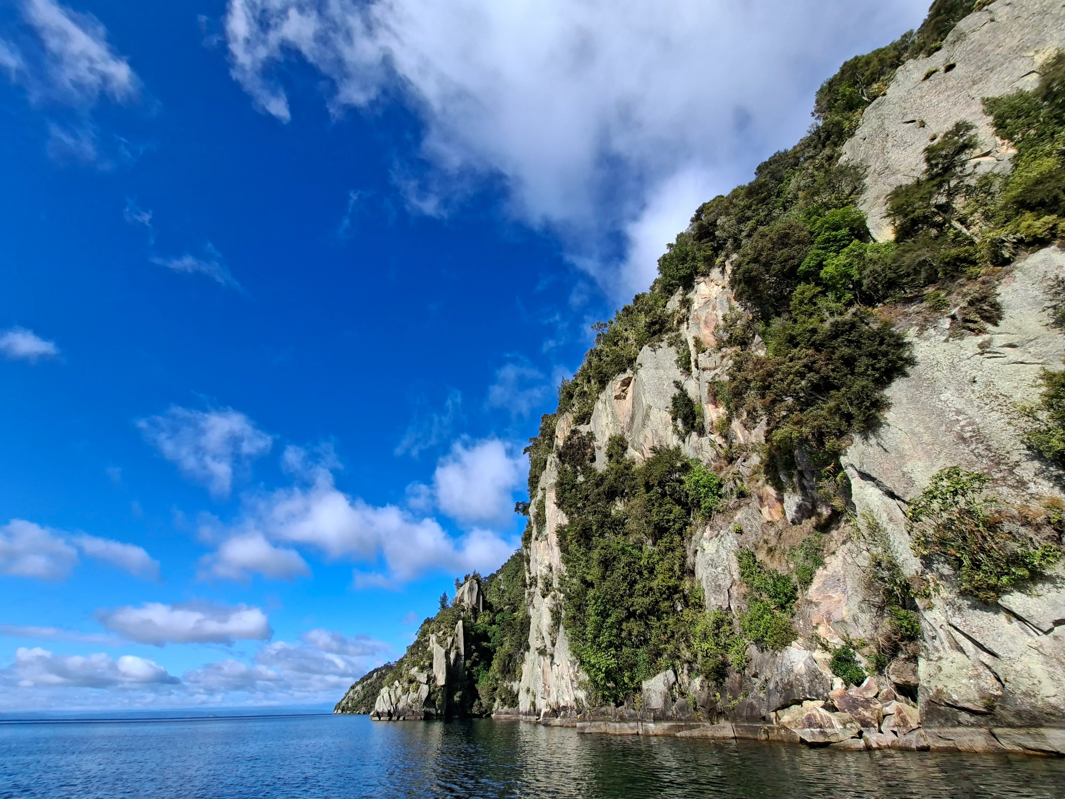 NZ - Famil 2025 - Taupo Western Bay.webp