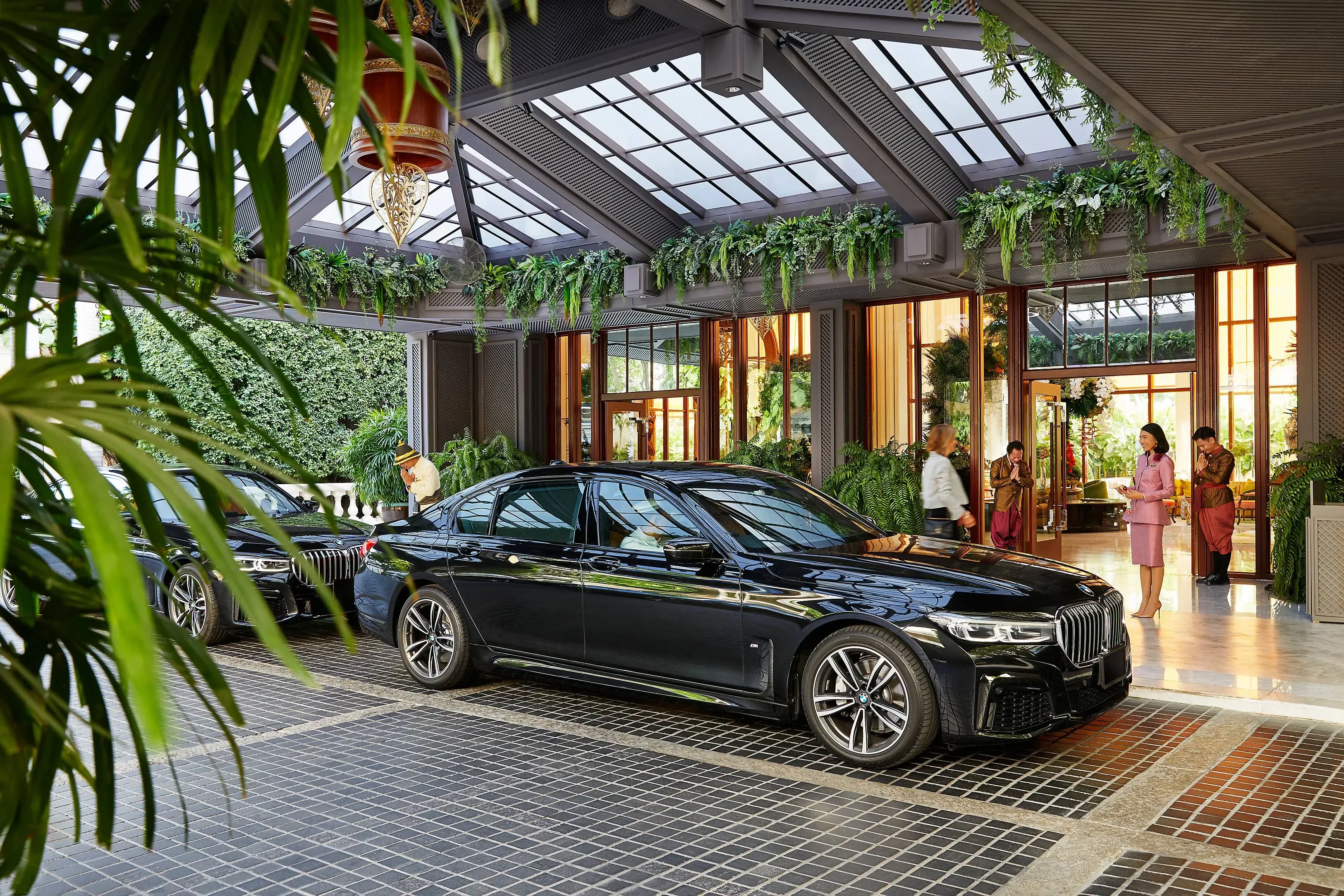 TH - Mandarin Oriental Bangkok - BMW arrival.webp