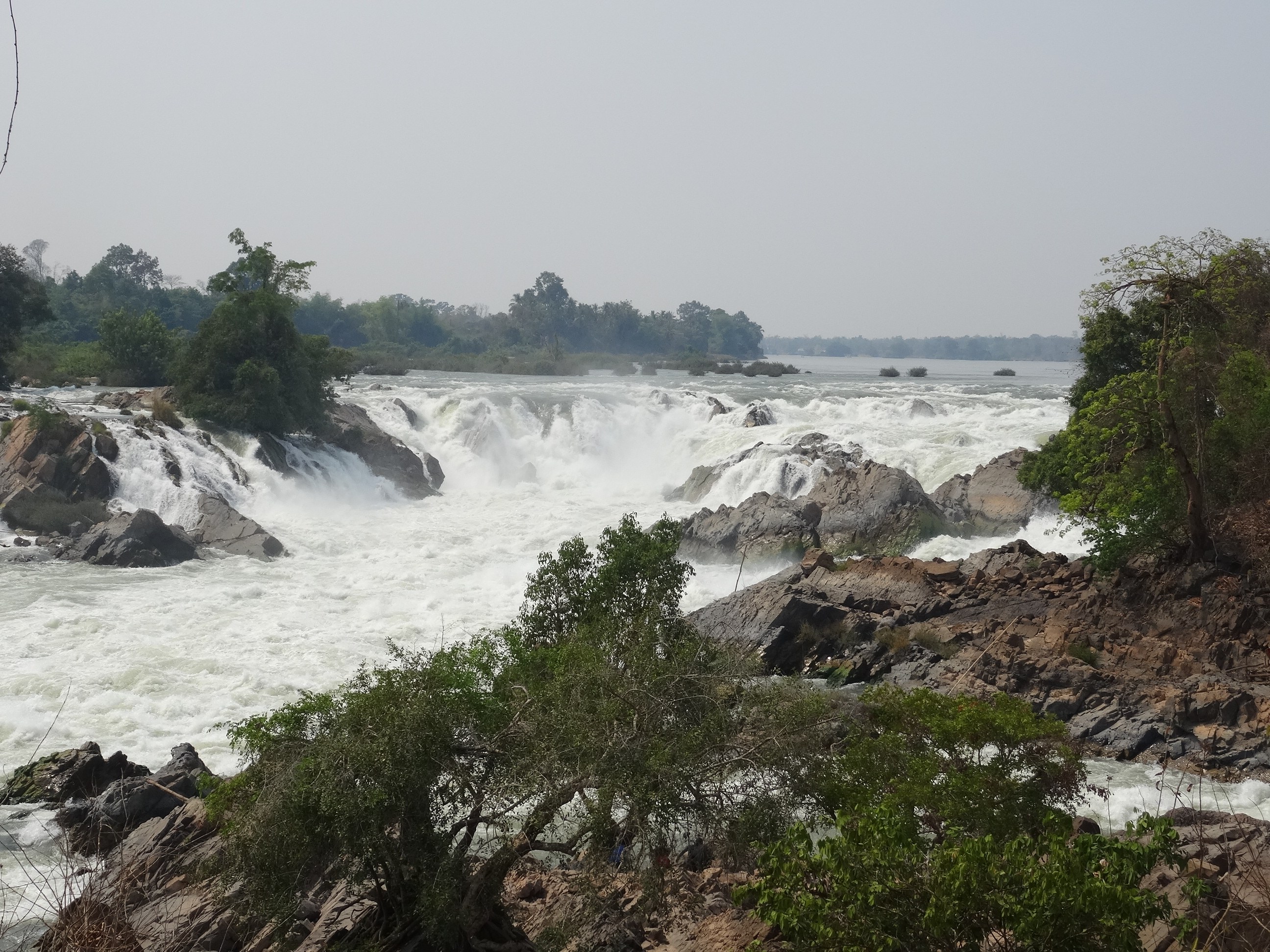 LA - Si Phan Don - River.JPG