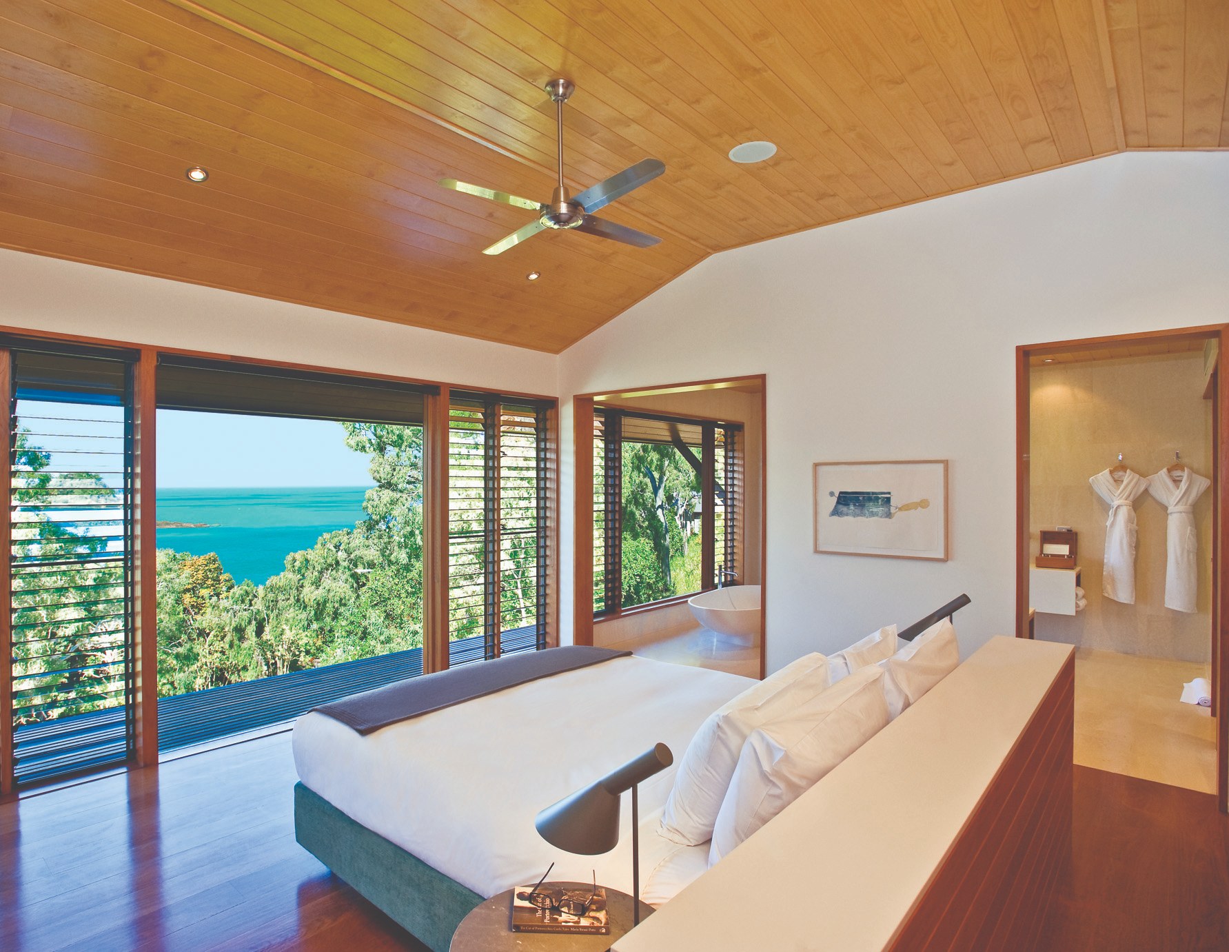 AU - Qualia Resort - Windward Pavilion bedroom.jpg