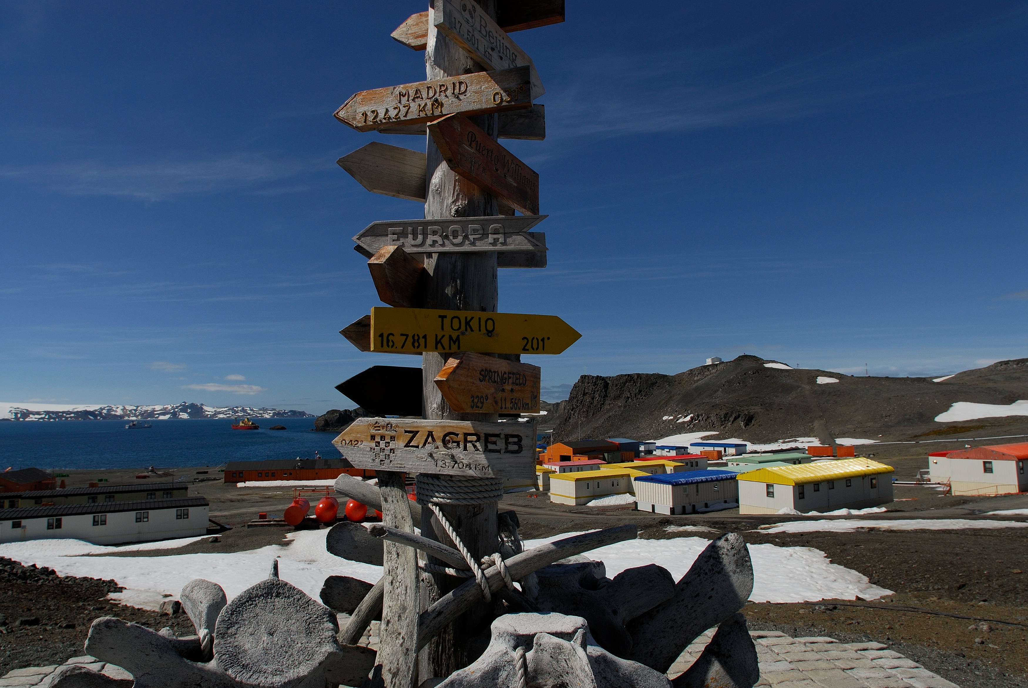 AQ - Classic Antarctica Air Cruise Road Signs.jpg