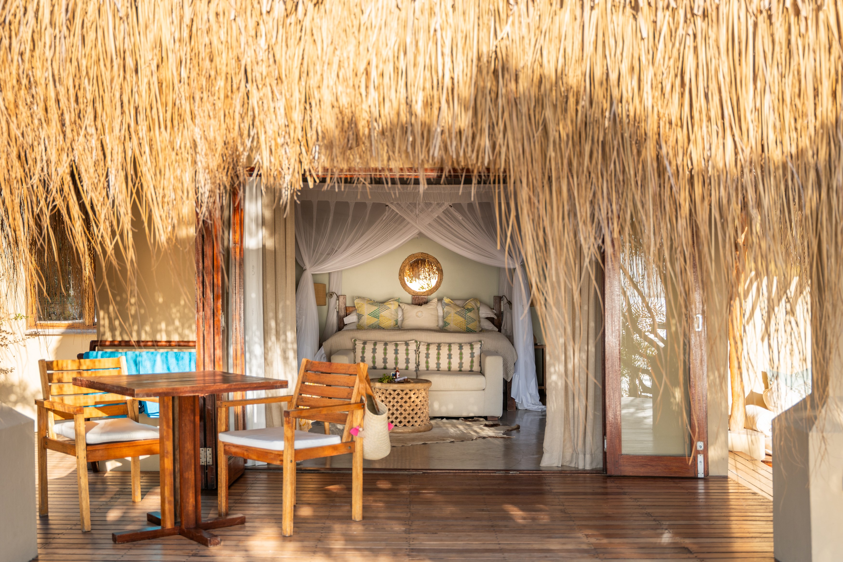 MZ-Azura Benguerra-beach villa2.jpg