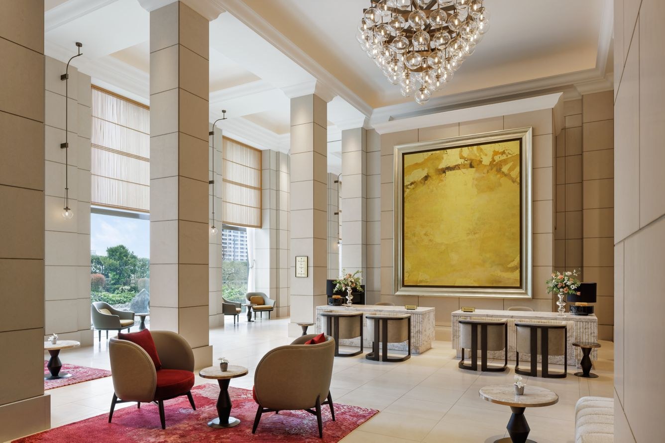 JP-St Regis Osaka - Lobby.jpg