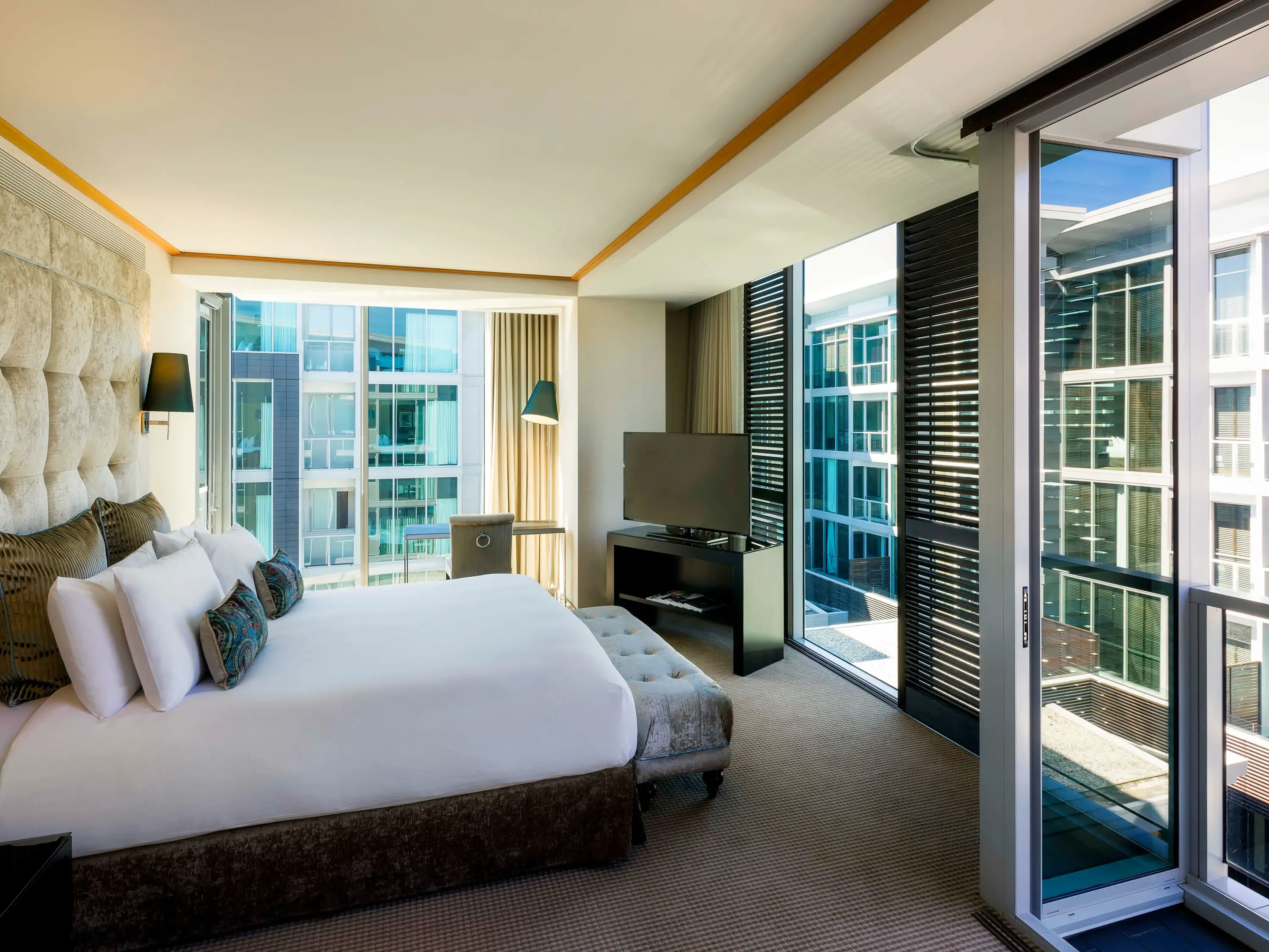 NZ - Sofitel Auckland suite.webp