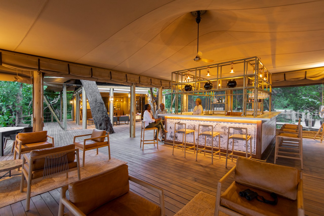 BW-Duma Tau-bar area.jpg
