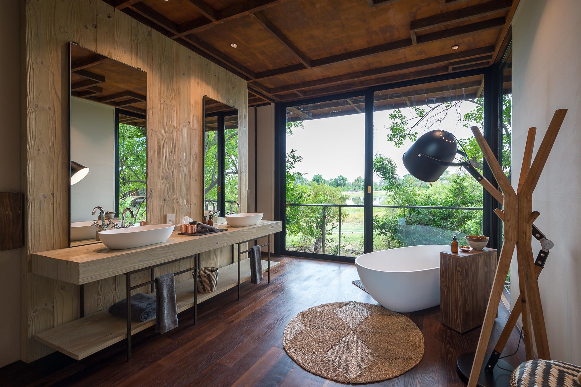 BW-Qorokwe-bathroom.jpg