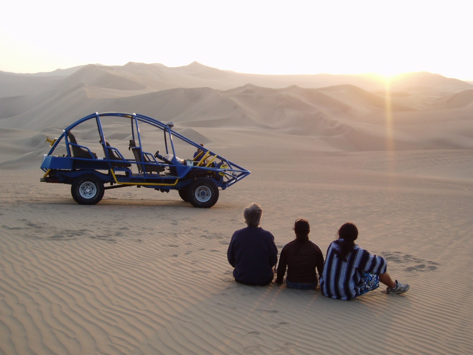 PE_-_Ica_-_Dune_Buggying.jpg