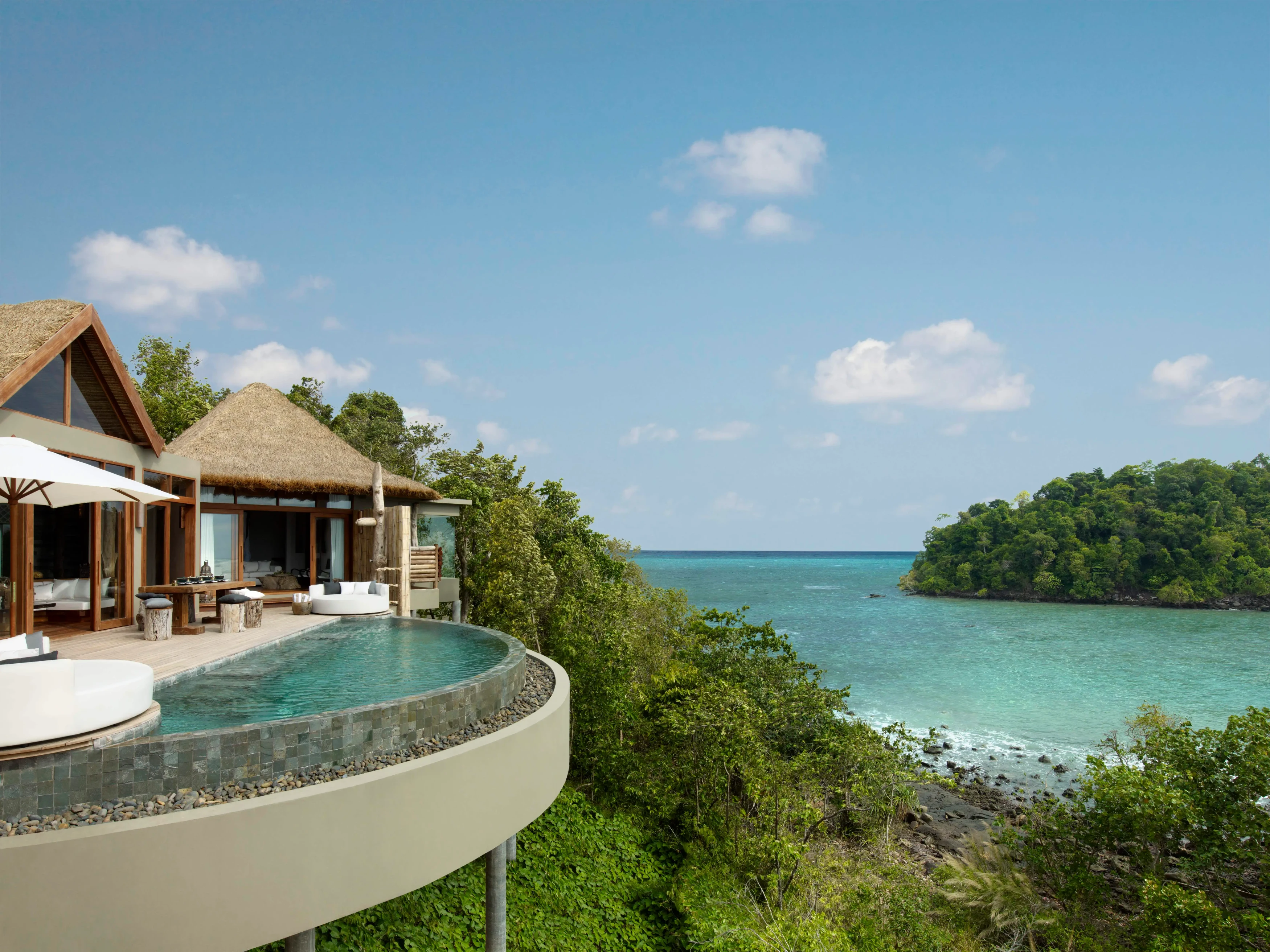 KH - Song Saa Private Island - Two bed Jungle Villa Exterior & sea.webp