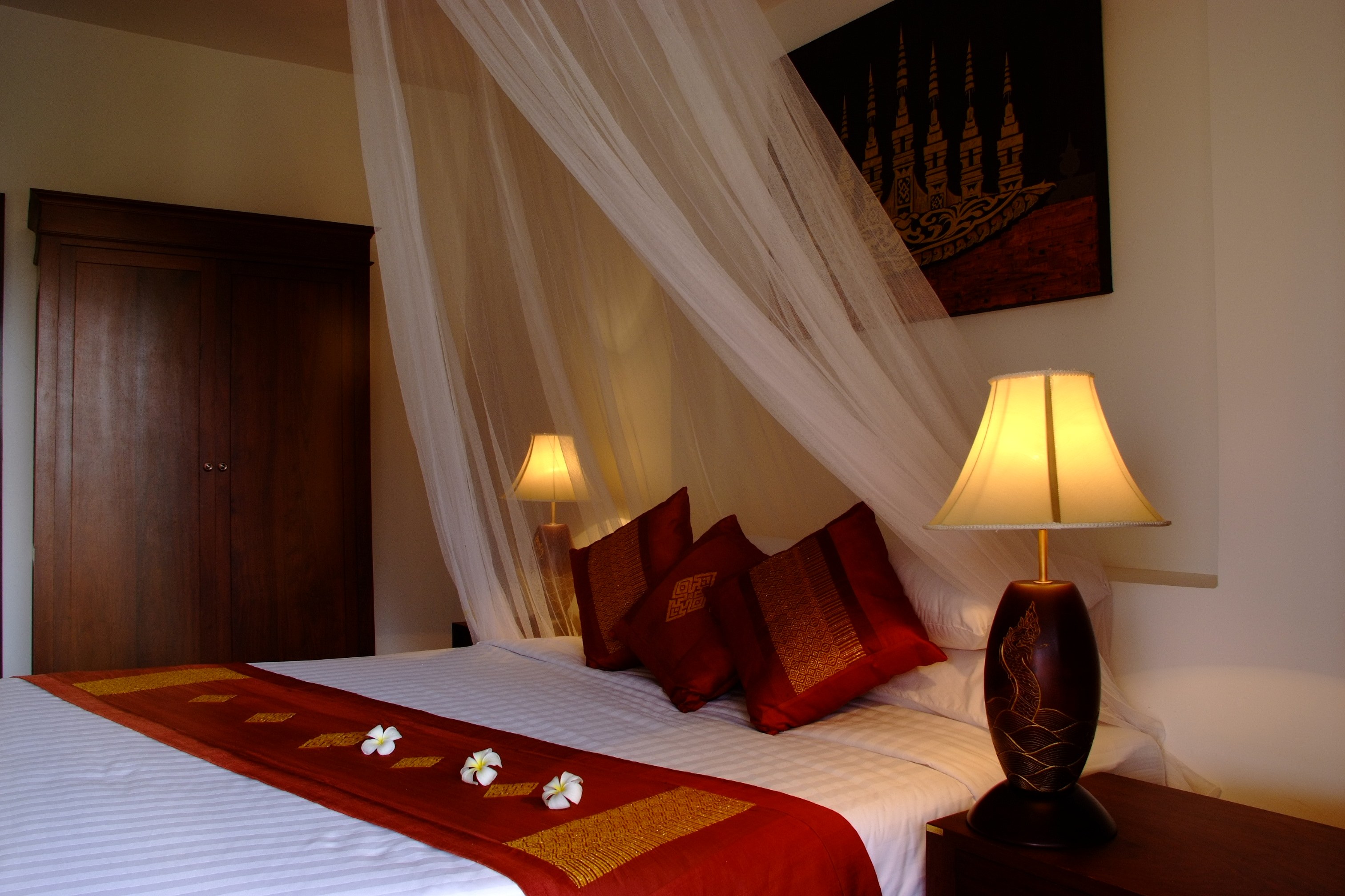 LA - Green Park Boutique Hotel - Bedroom.jpg