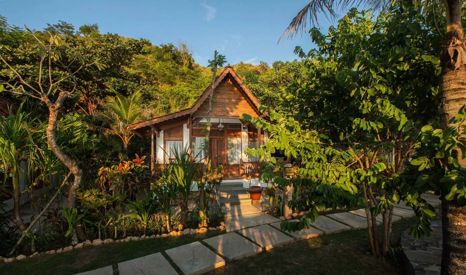 ID - Accommodatie - Plataran - Deluxe Beach Front Villa.webp