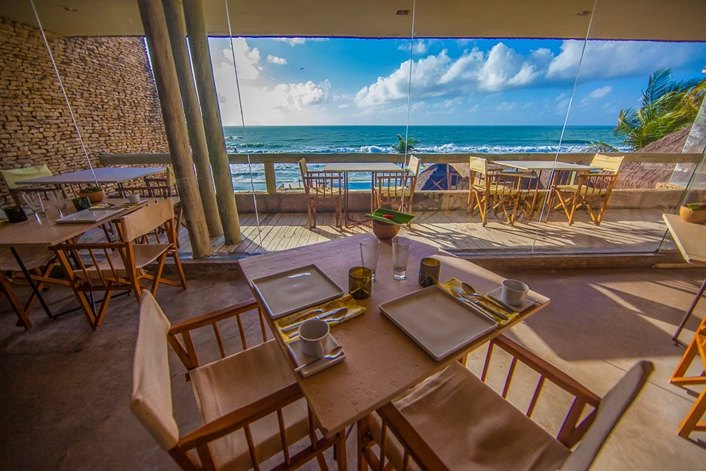 BR-Kenoa-Resort-Eten-en-drinken.webp