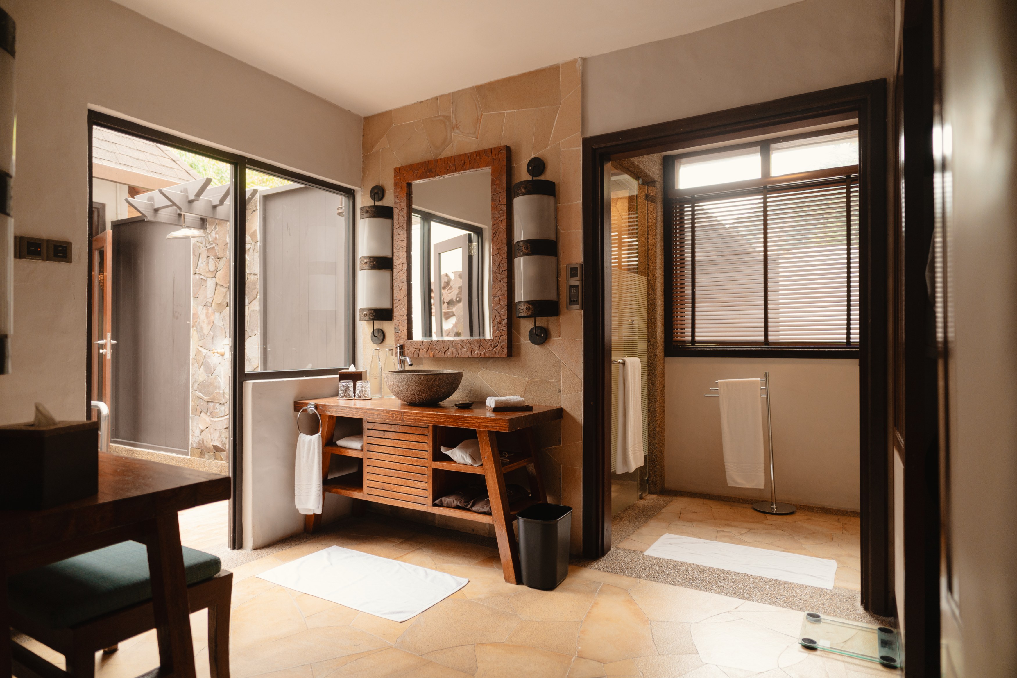 MY - Banjaran Hotsprings - Water Villa bathroom.jpg