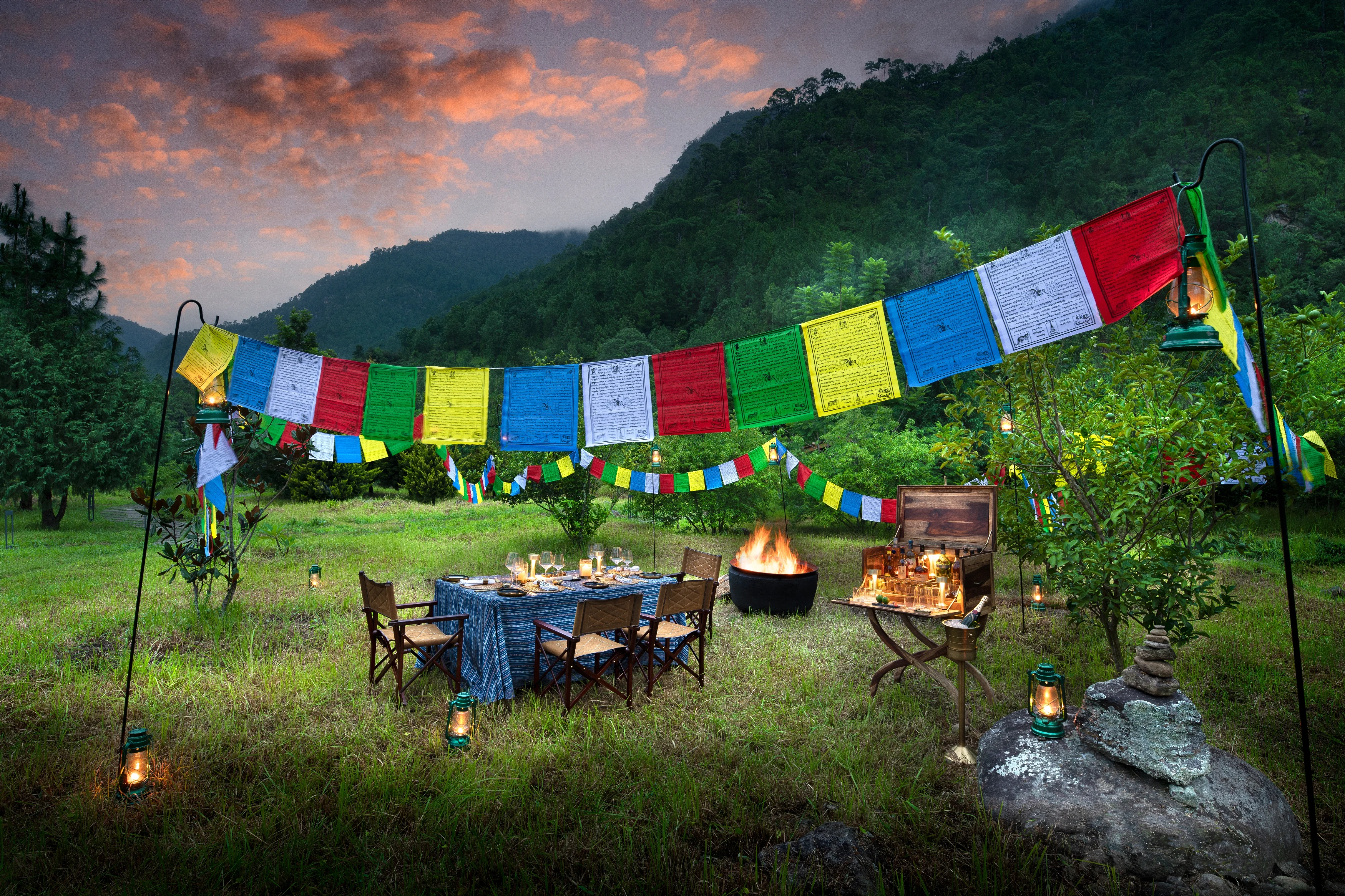 BT - Punakha - River Lodge - Outdoor - Dining.webp