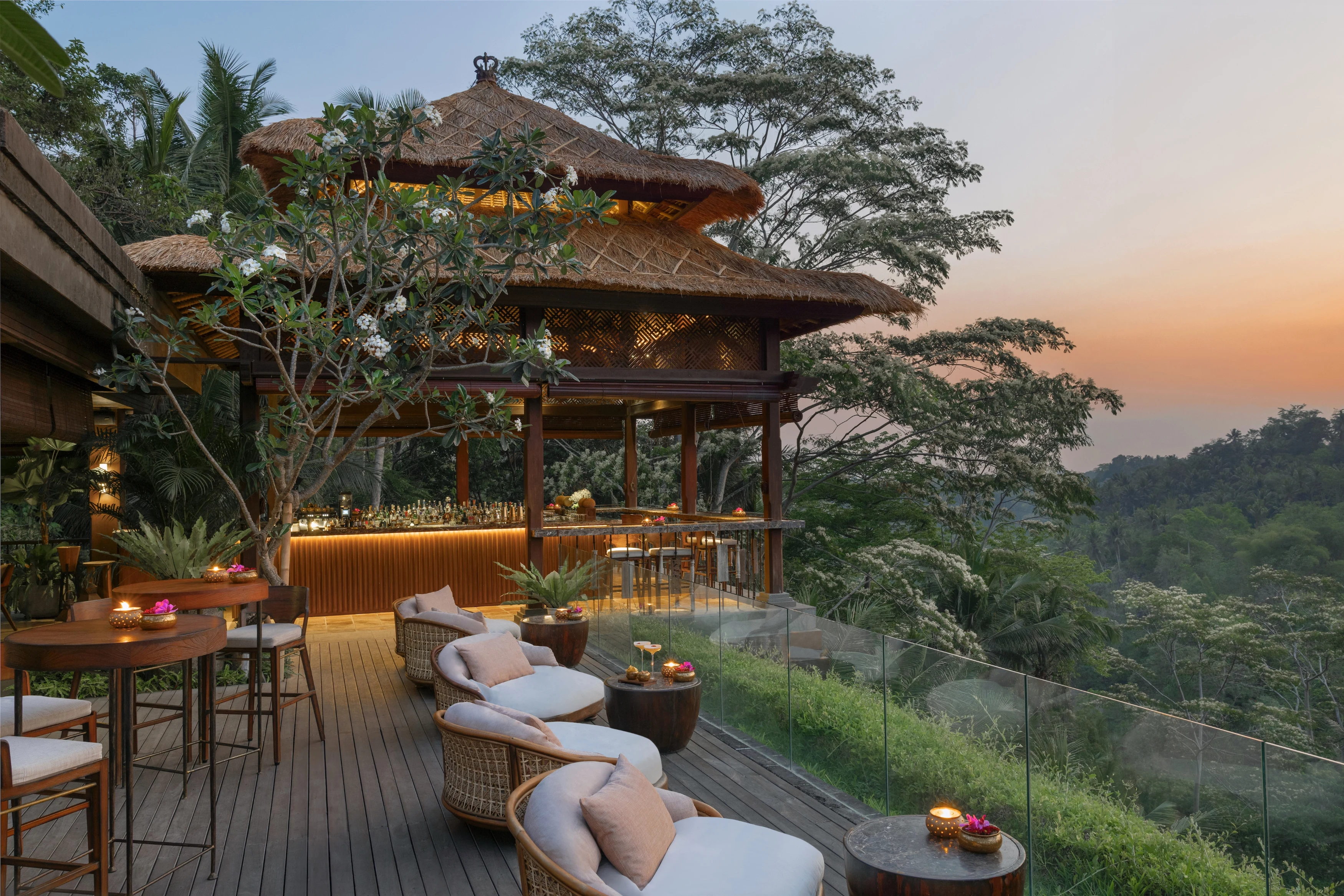ID-Accommodatie-Mandapa-by-ritz-Carlton-Ambar.webp