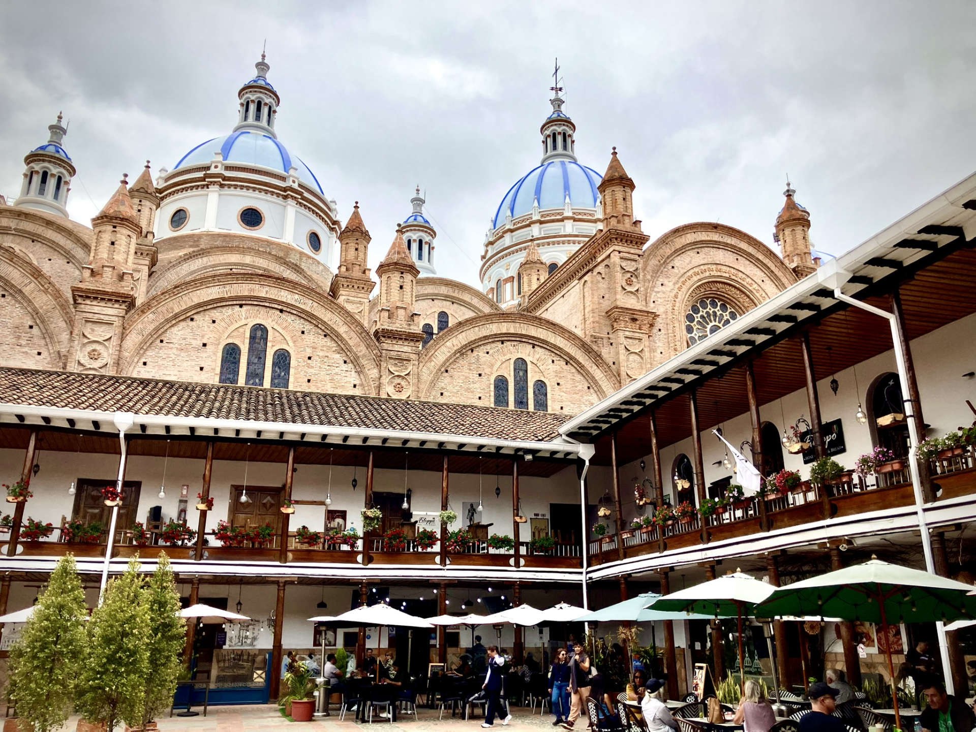 EC-Excursie-citytour-Cuenca-header-compressed.jpeg